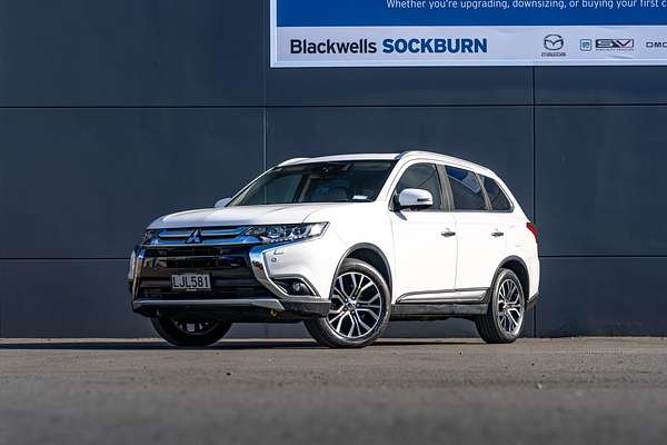 2018 Mitsubishi Outlander Vrx 2.4P/4Wd/Cvt