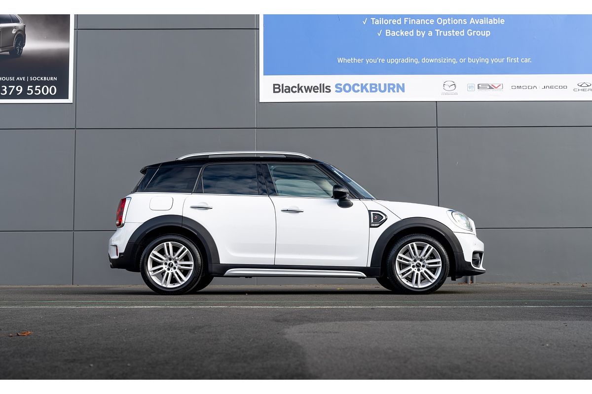 2017 MINI Countryman Cooper S 2.0Pt/8At