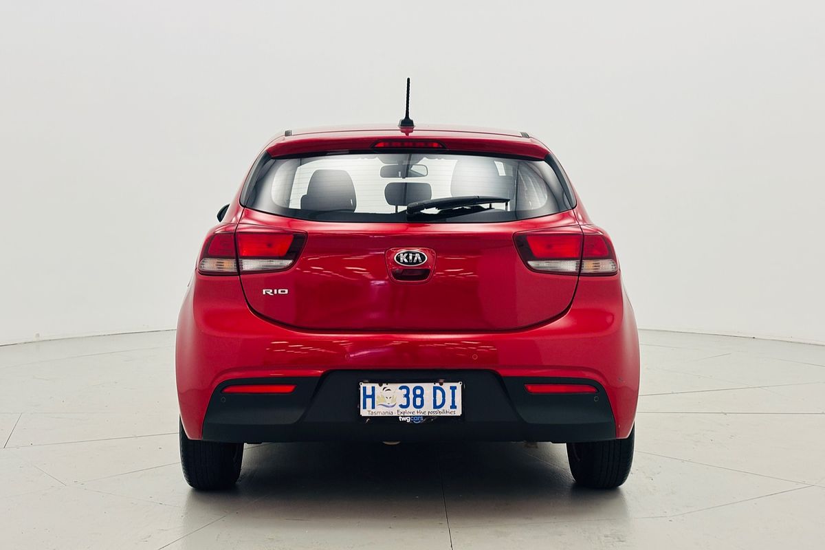 2017 Kia RIO S 6 SP MANUAL 5D HATCHBACK 4CYL 