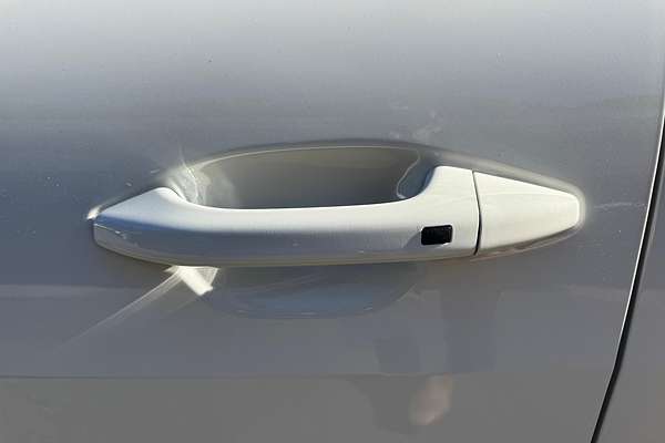2025 Kia K4 S CL4m thumb-6