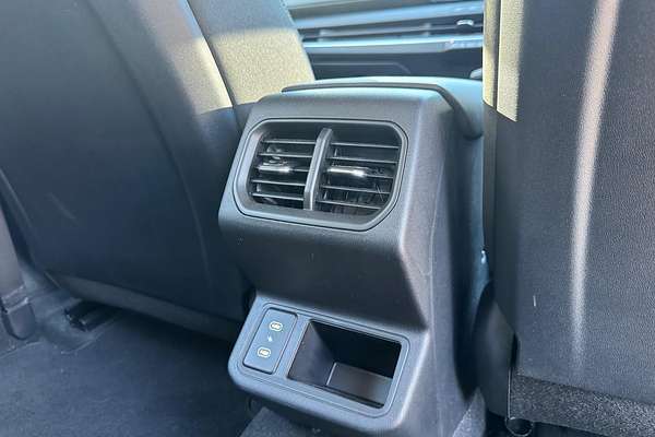 2025 Kia K4 S CL4m thumb-13