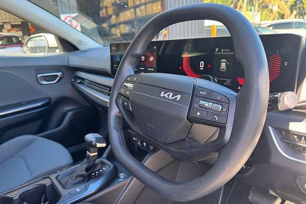 2025 Kia K4 S CL4m thumb-15