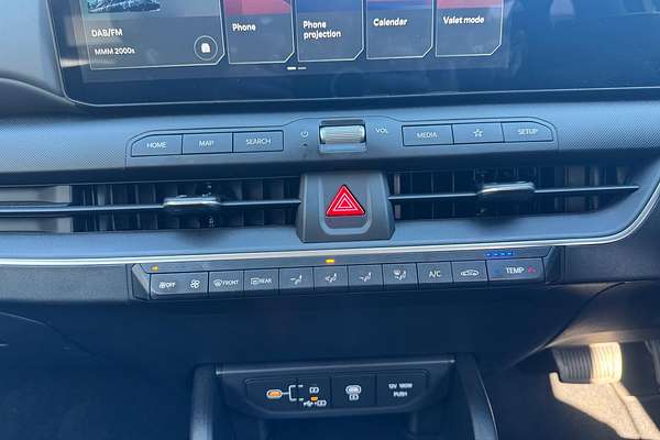 2025 Kia K4 S CL4m thumb-20