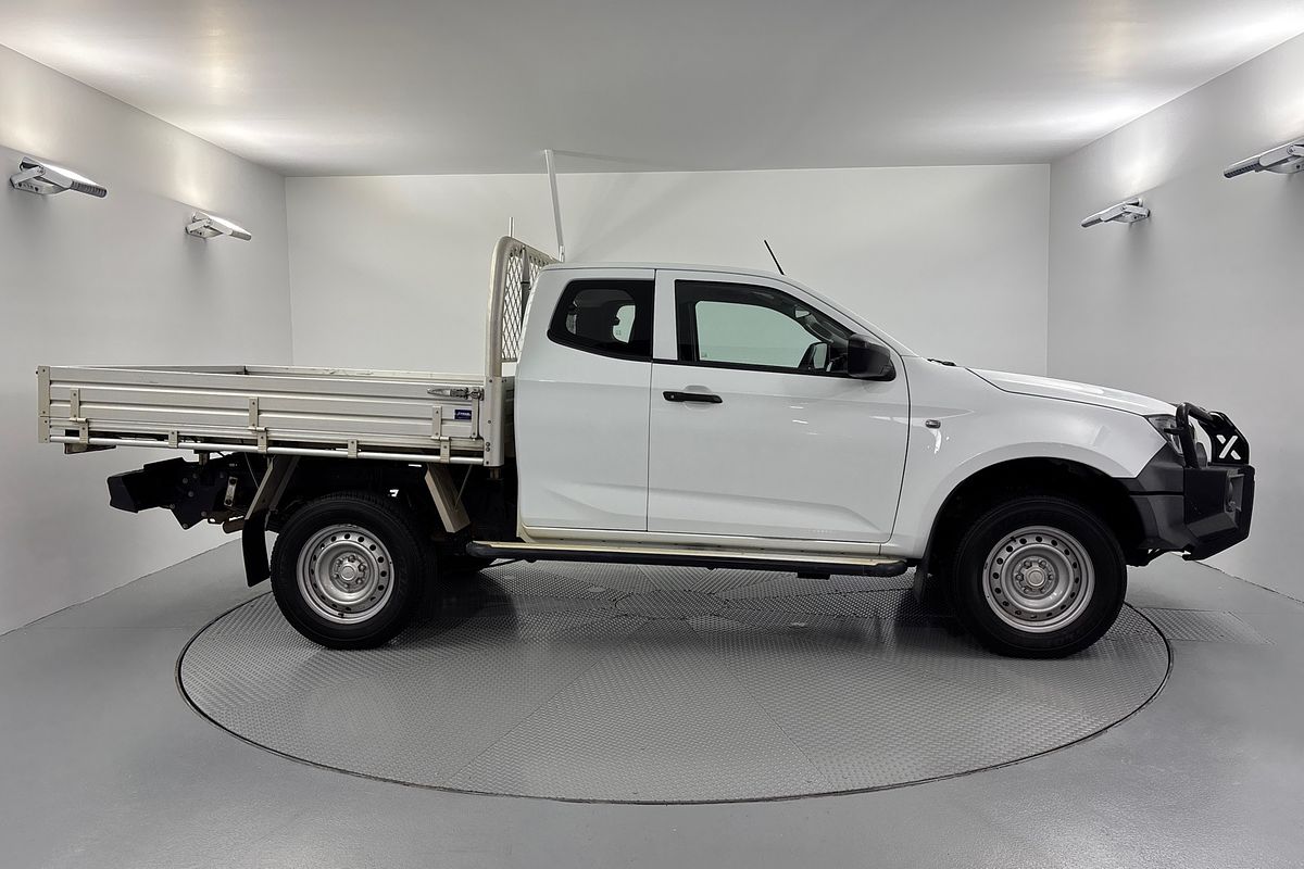 2022 Isuzu D-MAX SX 4X4