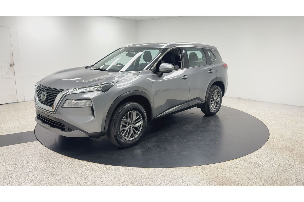 2024 Nissan X-TRAIL ST T33