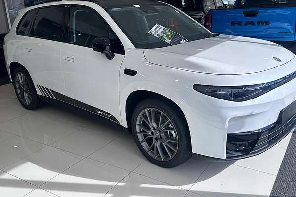 2026 Leapmotor C10 Sports+ B11