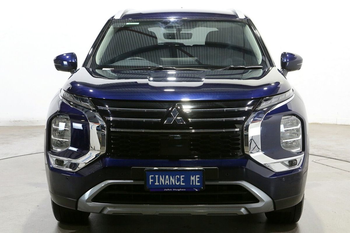 2025 Mitsubishi Outlander LS ZM