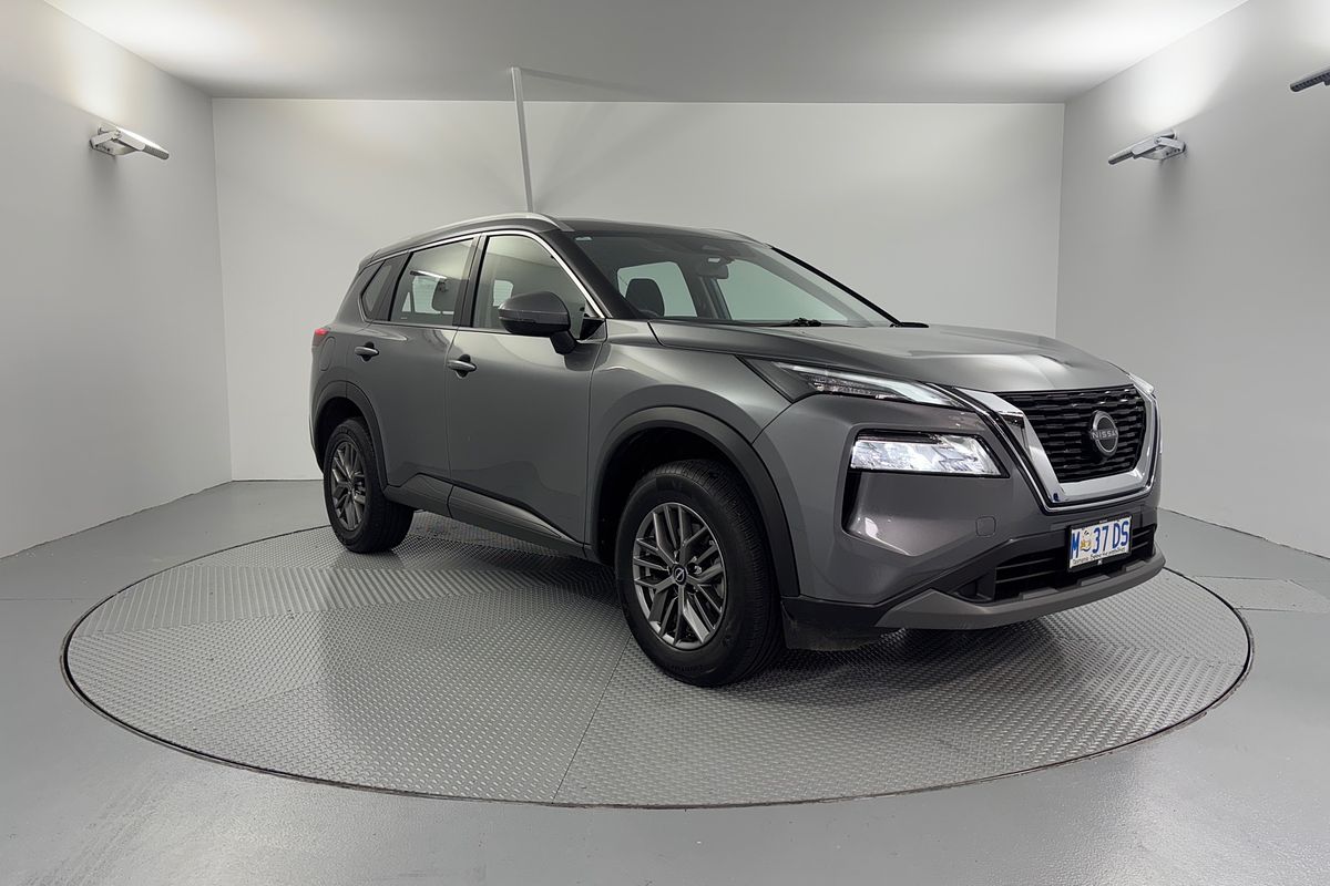 2024 Nissan X-TRAIL ST T33