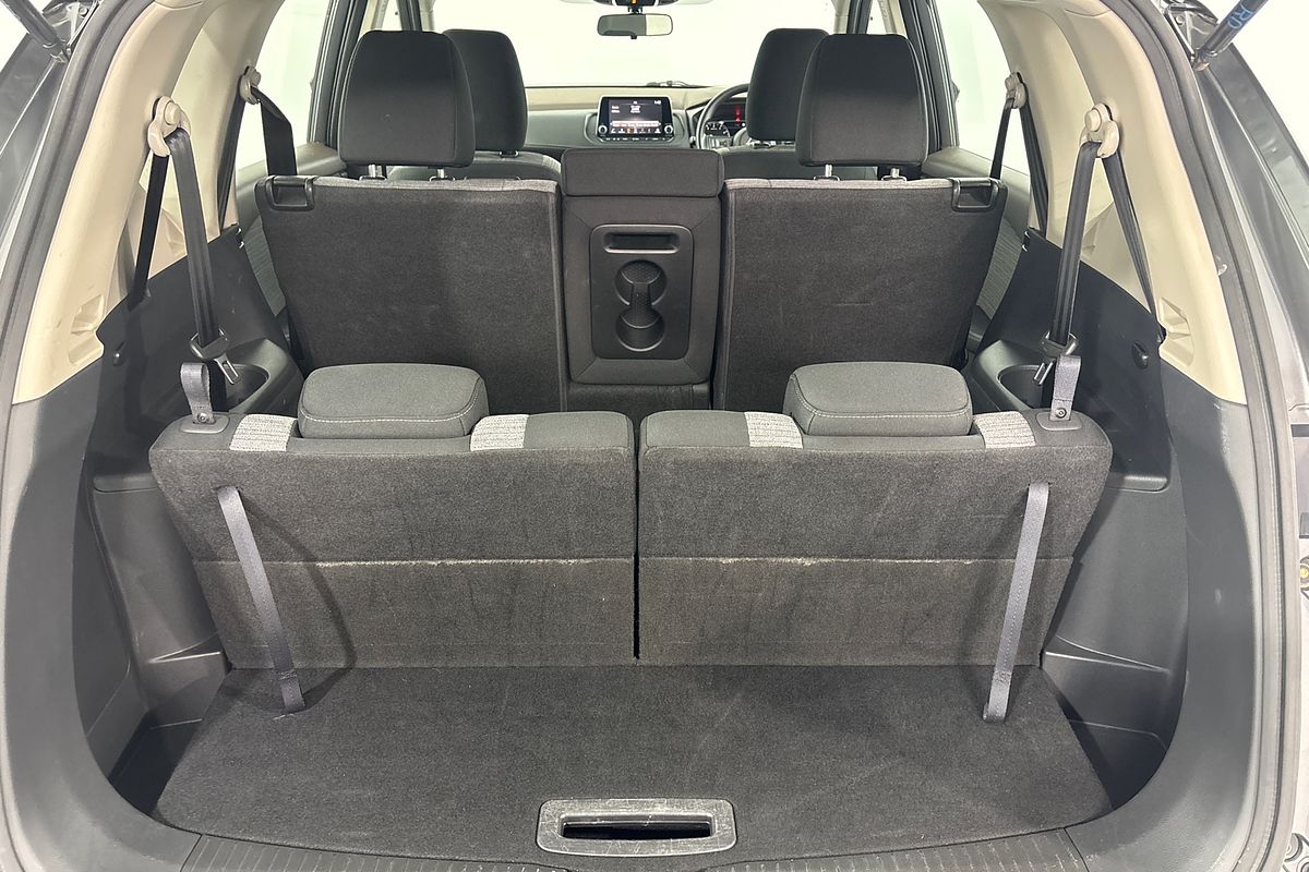2024 Nissan X-TRAIL ST T33