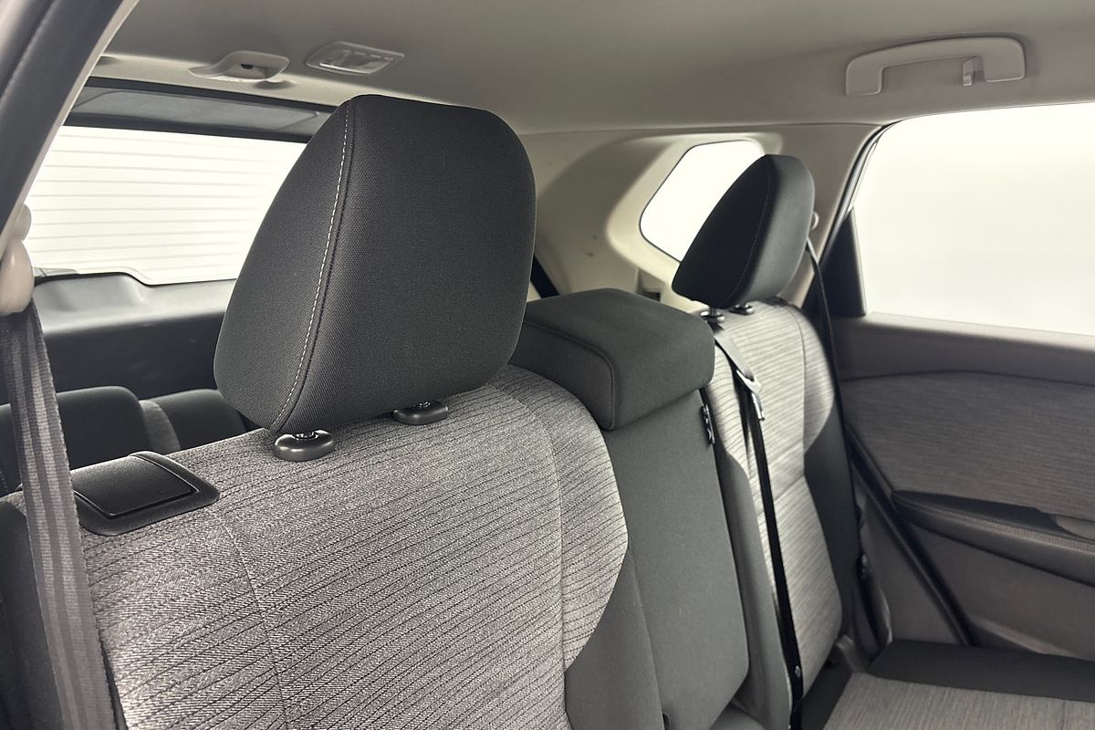 2024 Nissan X-TRAIL ST T33