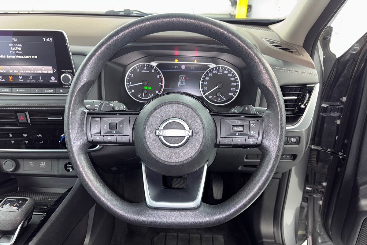 2024 Nissan X-TRAIL ST T33