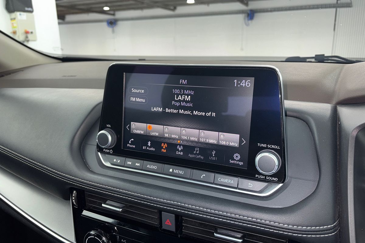 2024 Nissan X-TRAIL ST T33
