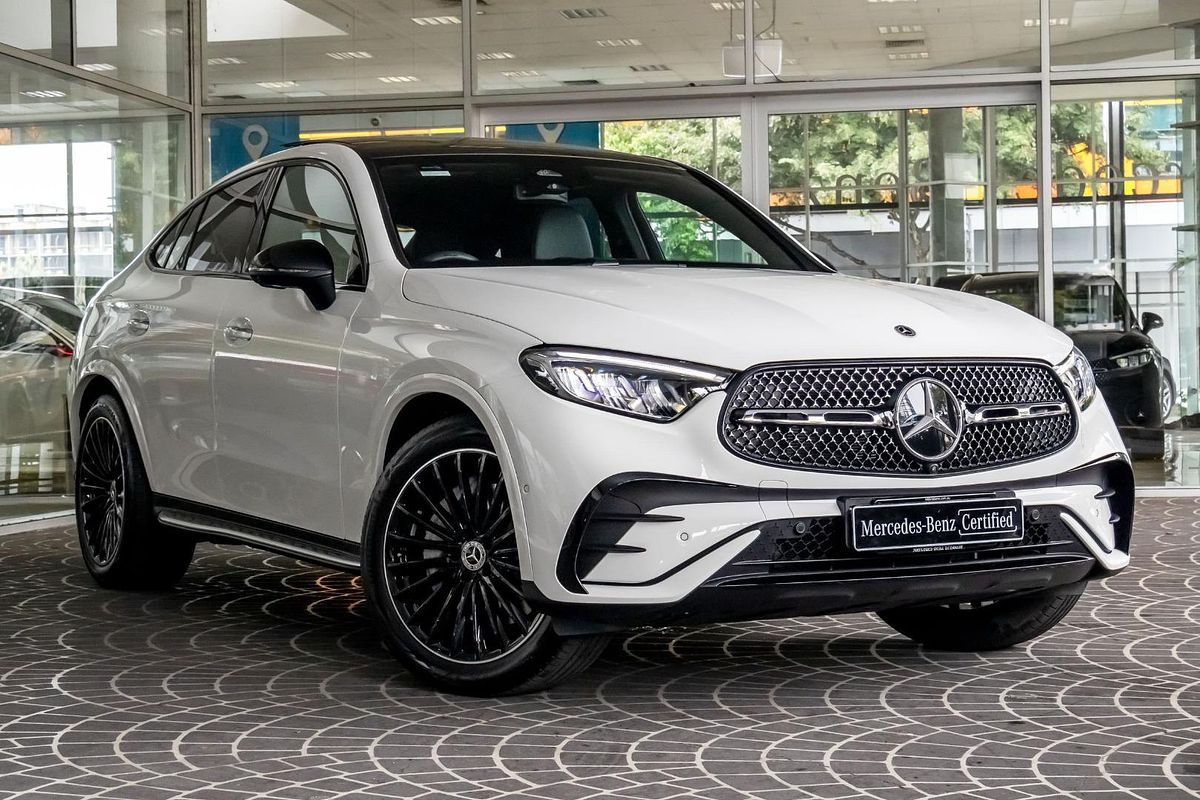 C254 806+056MY GLC300 CPE 9G 9 sp 2.0T/17kW C254 806+056MY GLC300 CPE 9G 9 sp 2.0T/17kW