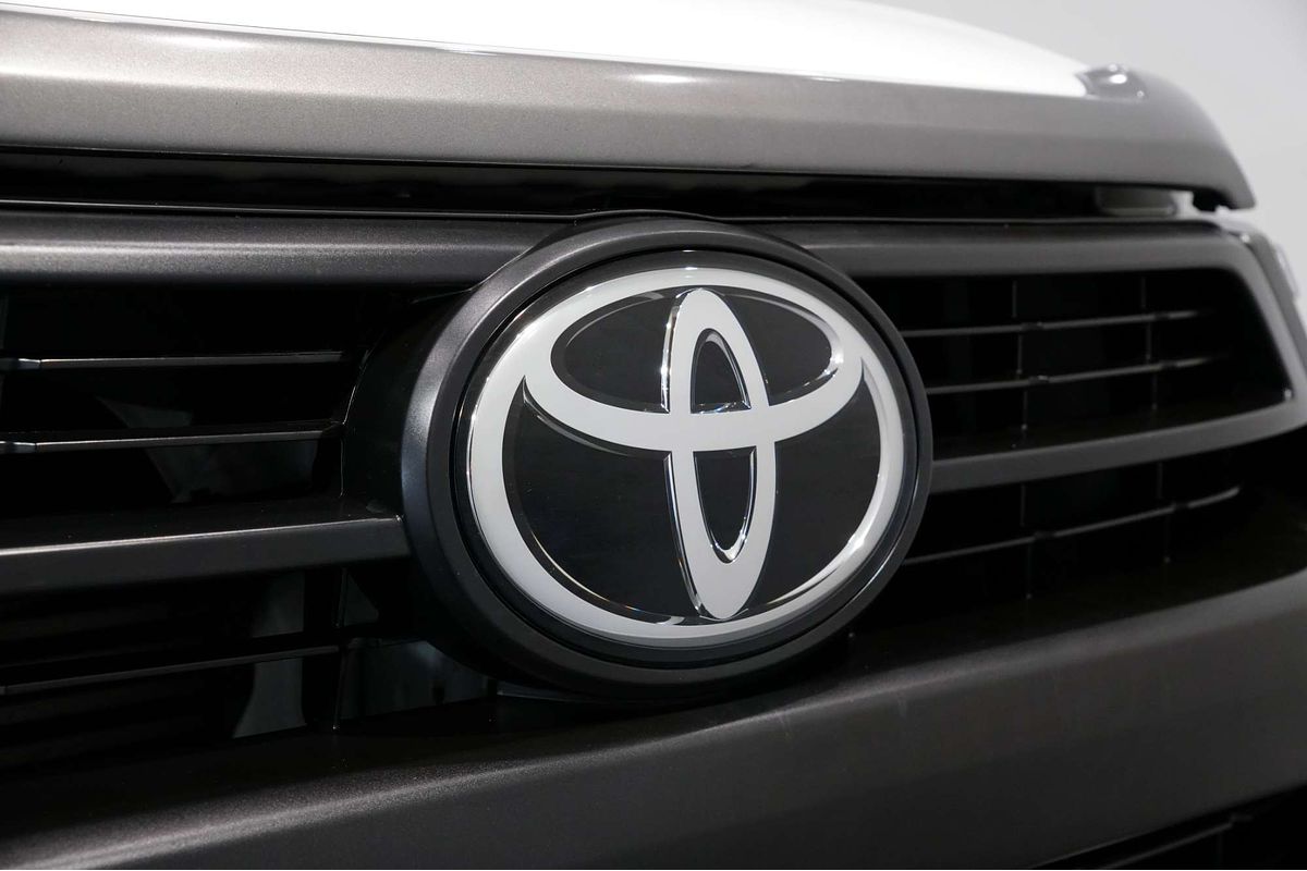 2022 Toyota Hilux SR GUN126R 4X4