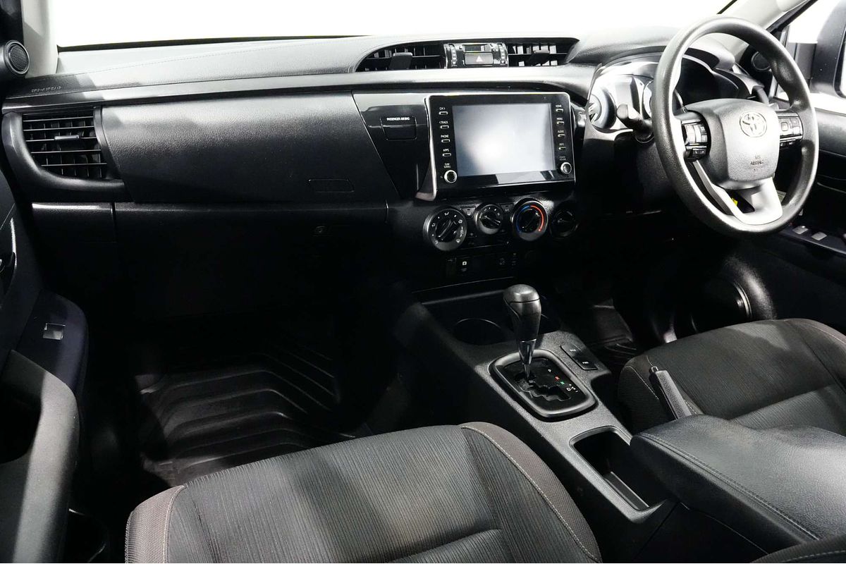 2022 Toyota Hilux SR GUN126R 4X4