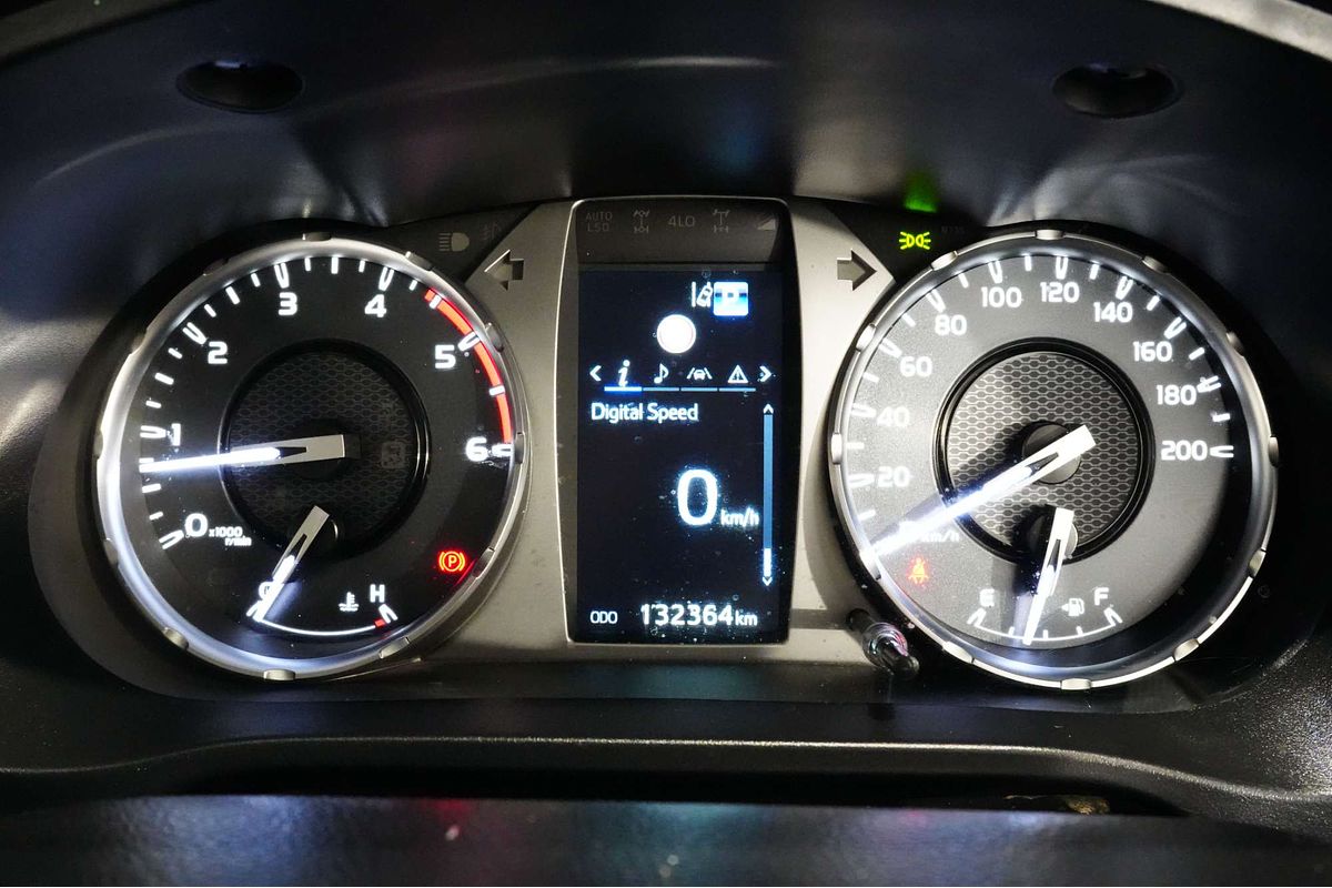 2022 Toyota Hilux SR GUN126R 4X4
