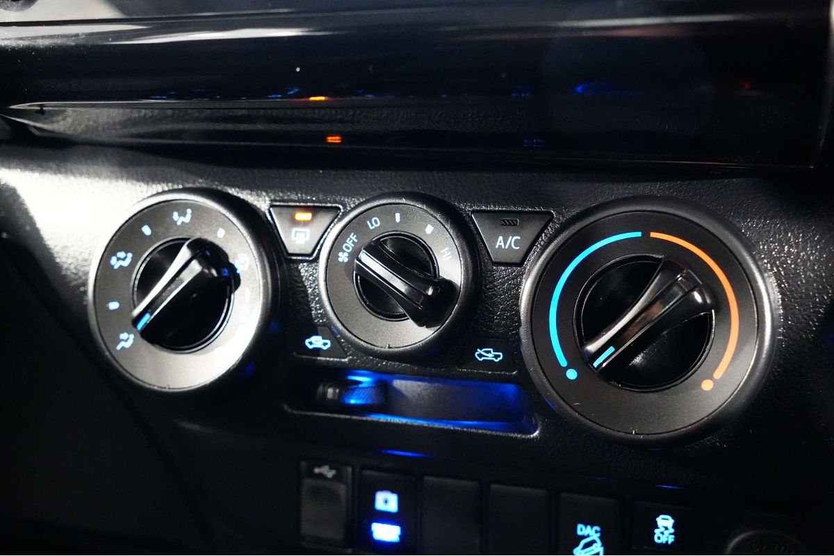 2022 Toyota Hilux SR GUN126R 4X4