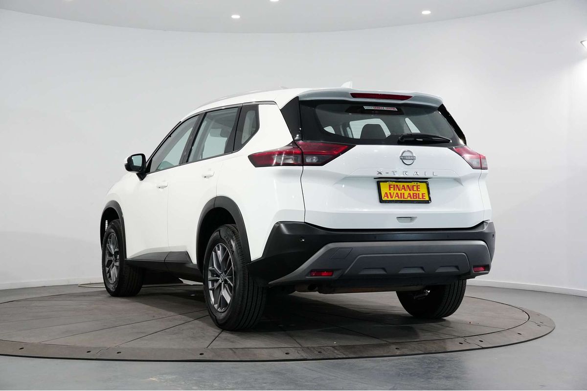 2024 Nissan X-TRAIL ST T33