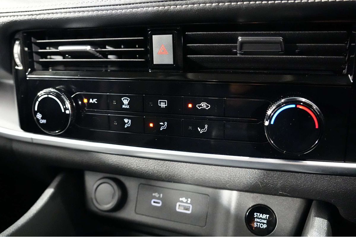 2024 Nissan X-TRAIL ST T33