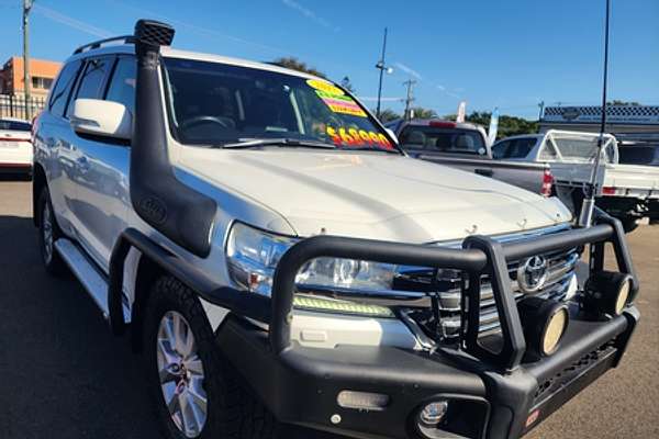 2017 Toyota Landcruiser VX VDJ200R