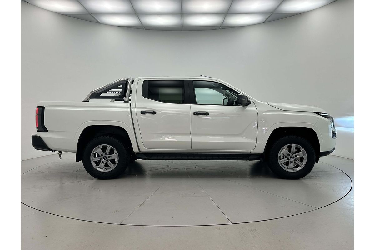 Nissan NAVARA 4X4 2.4 DSL AUTO DC ST