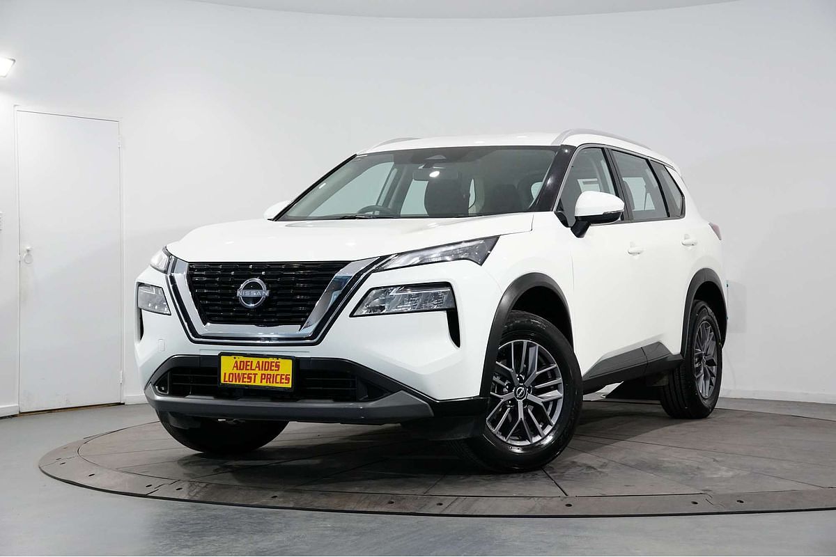 2024 Nissan X-TRAIL ST T33