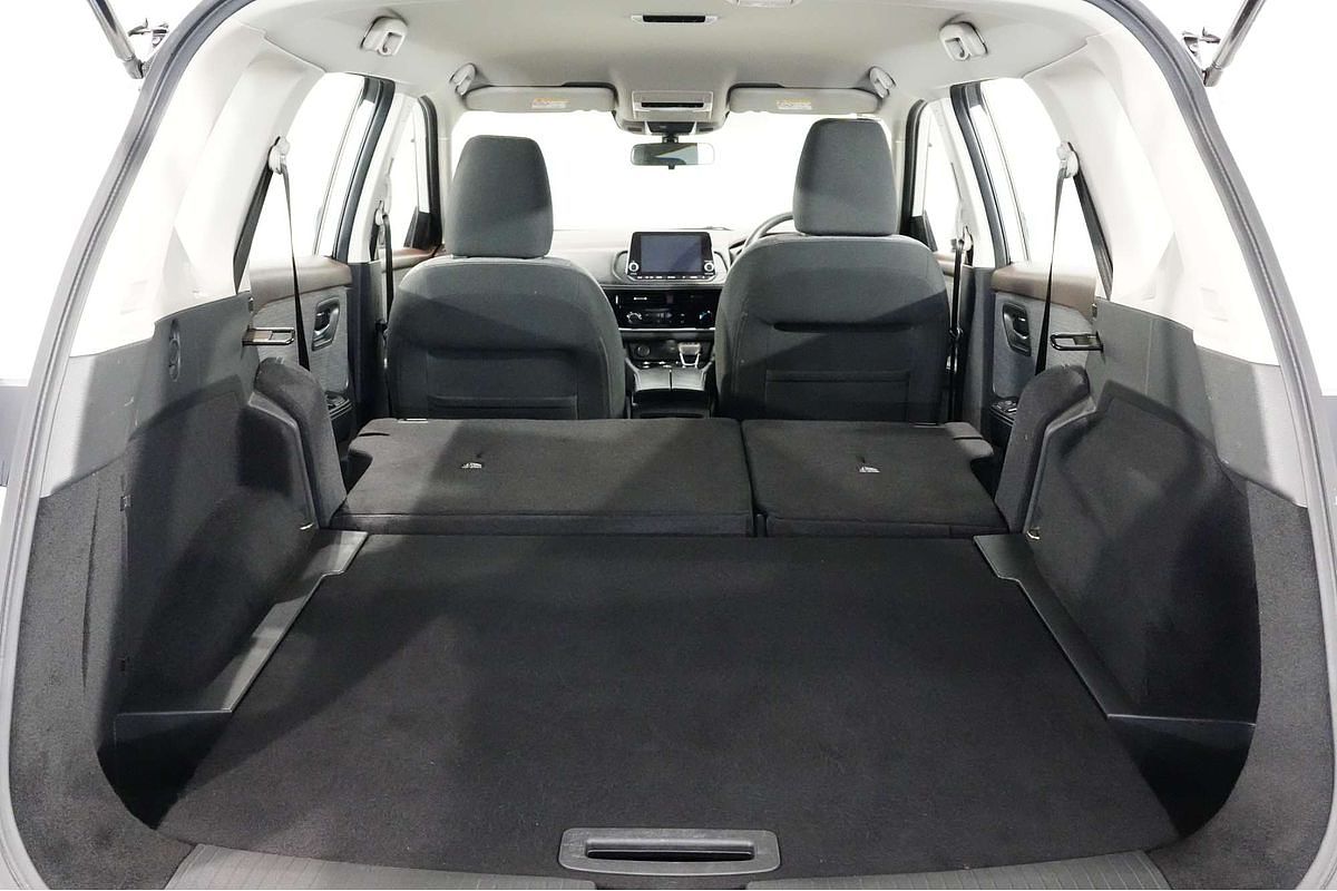 2024 Nissan X-TRAIL ST T33