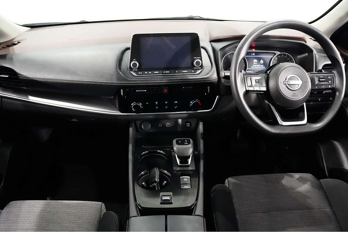 2024 Nissan X-TRAIL ST T33