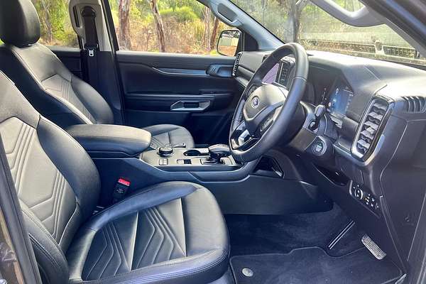 2025 Ford Everest Trend 2.0L thumb-8