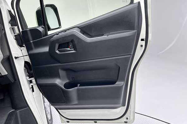 2023 Toyota Hiace GDH300R LWB thumb-18