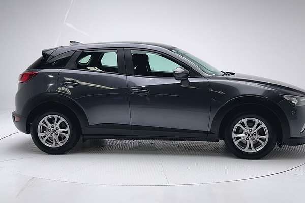 2016 Mazda CX-3 Maxx DK thumb-8