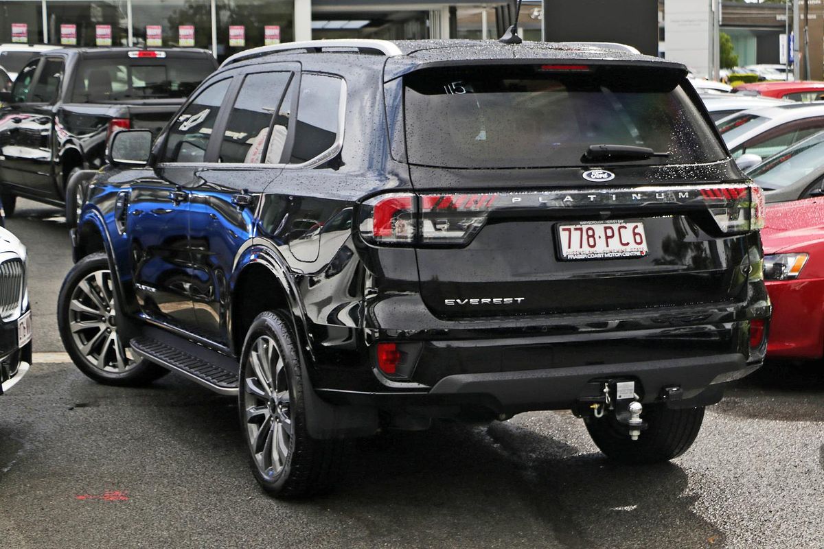 2025 Ford Everest Platinum 3.0L