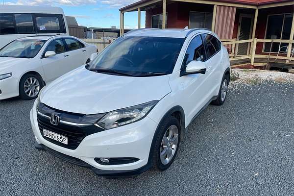 2016 Honda HR-V VTi-S