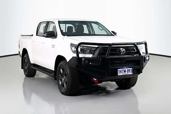 2022 Toyota Hilux SR GUN126R