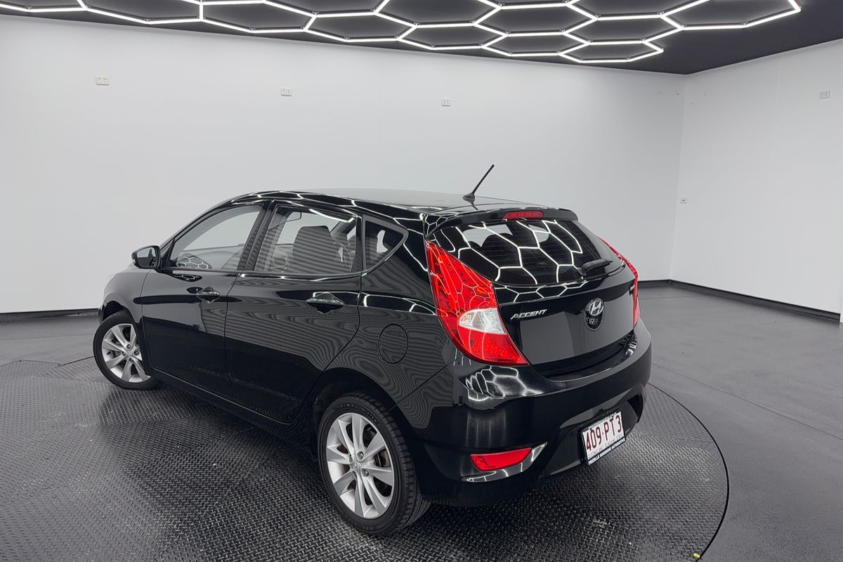 2019 Hyundai Accent Sport RB6