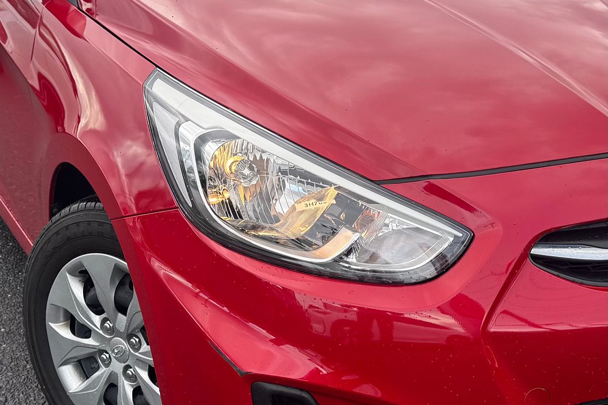2015 Hyundai Accent Active RB2