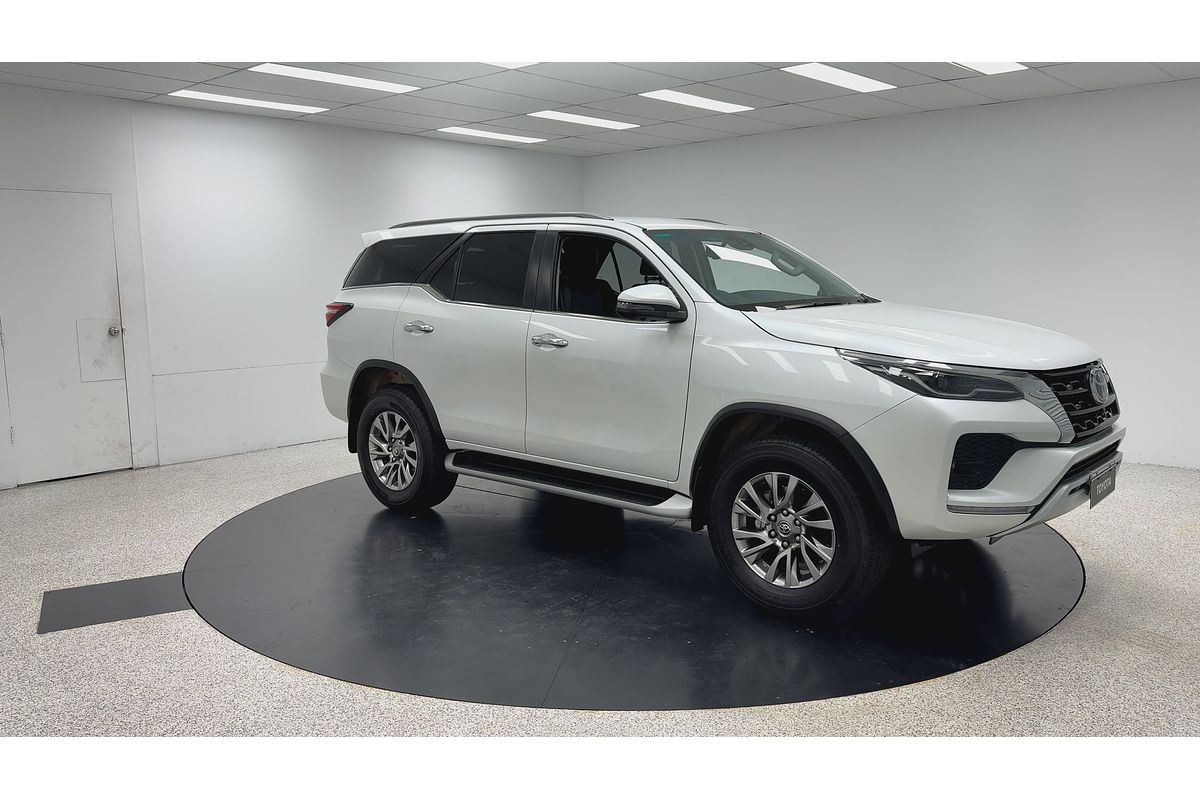 2023 Toyota Fortuner Crusade GUN156R