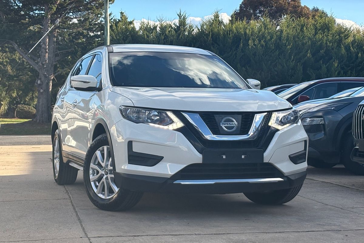 2017 Nissan X-TRAIL ST T32