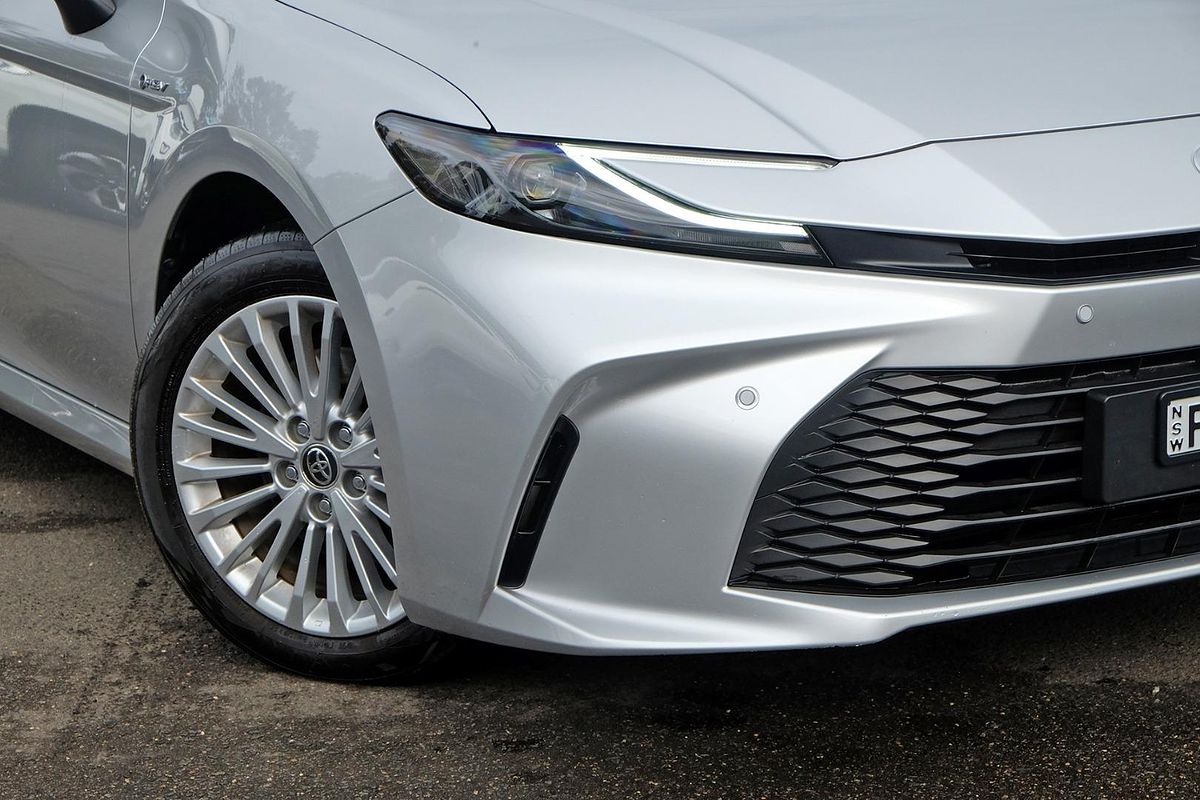 2025 Toyota Camry Ascent AXVH80R