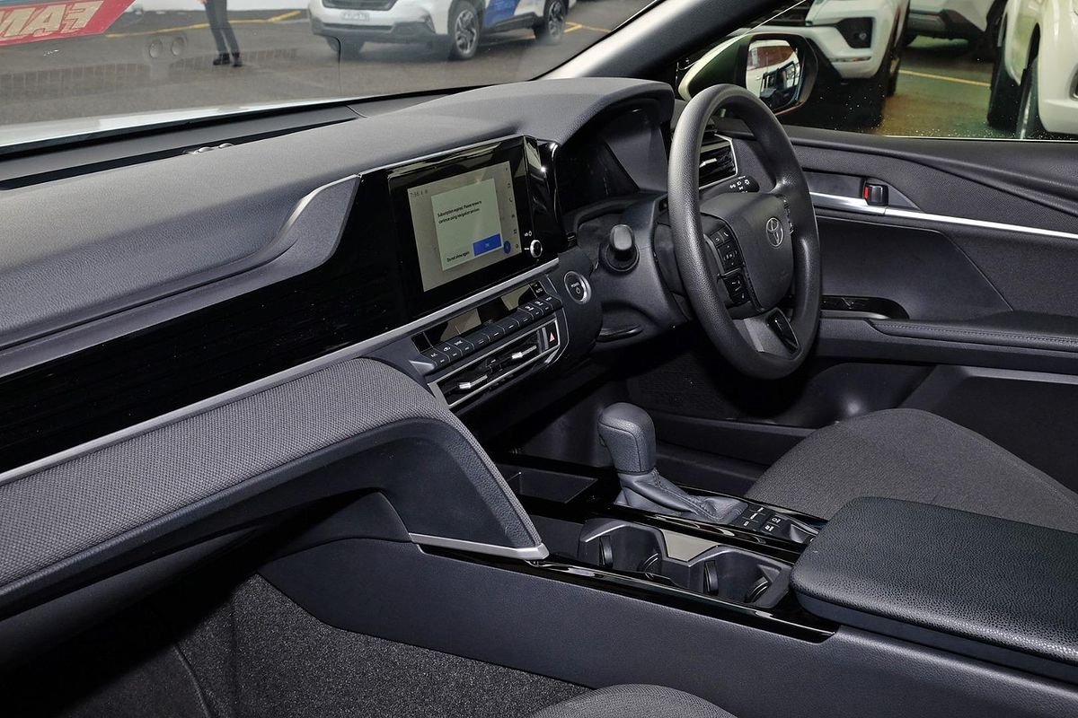 2025 Toyota Camry Ascent AXVH80R