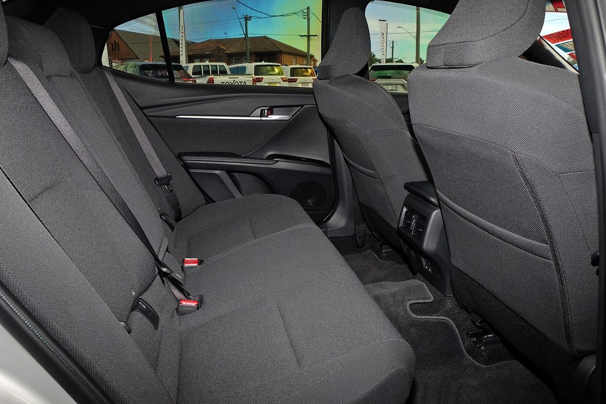 2025 Toyota Camry Ascent AXVH80R