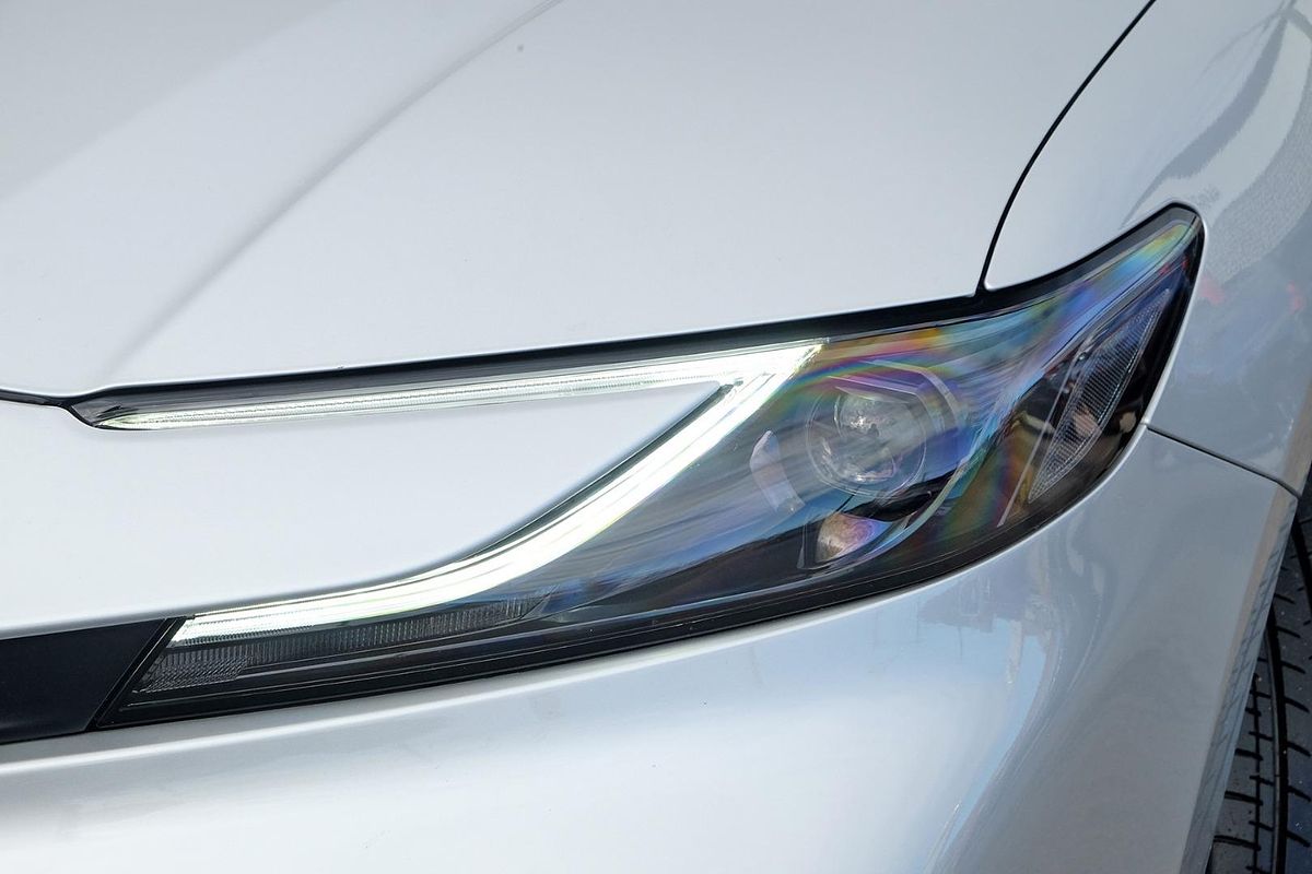 2025 Toyota Camry Ascent AXVH80R