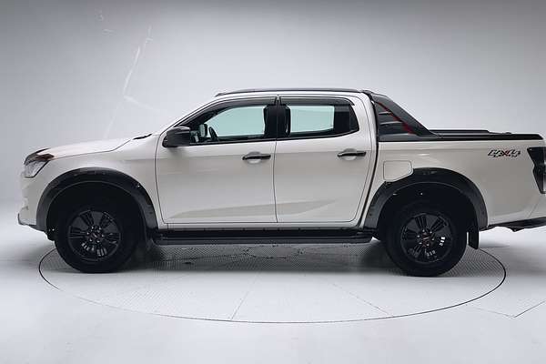 2022 Isuzu D-MAX X-TERRAIN 4X4 thumb-4