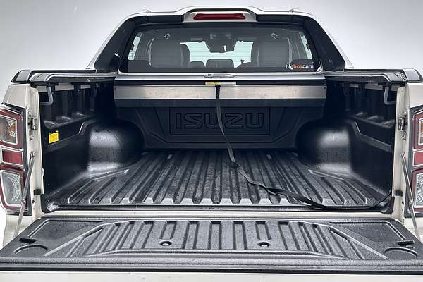 2022 Isuzu D-MAX X-TERRAIN 4X4 thumb-20