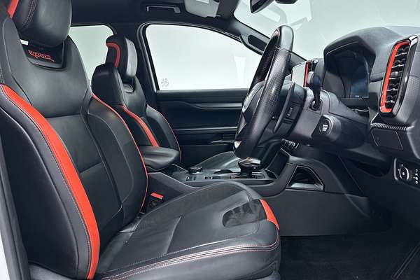 2023 Ford Ranger Raptor 4X4 3.0L thumb-12