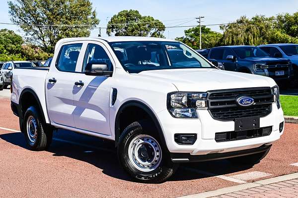 2025 Ford Ranger XL 4X4 2.0L