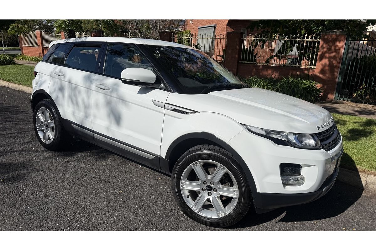 2013 Range Rover EVOQUE Si4 PURE LV