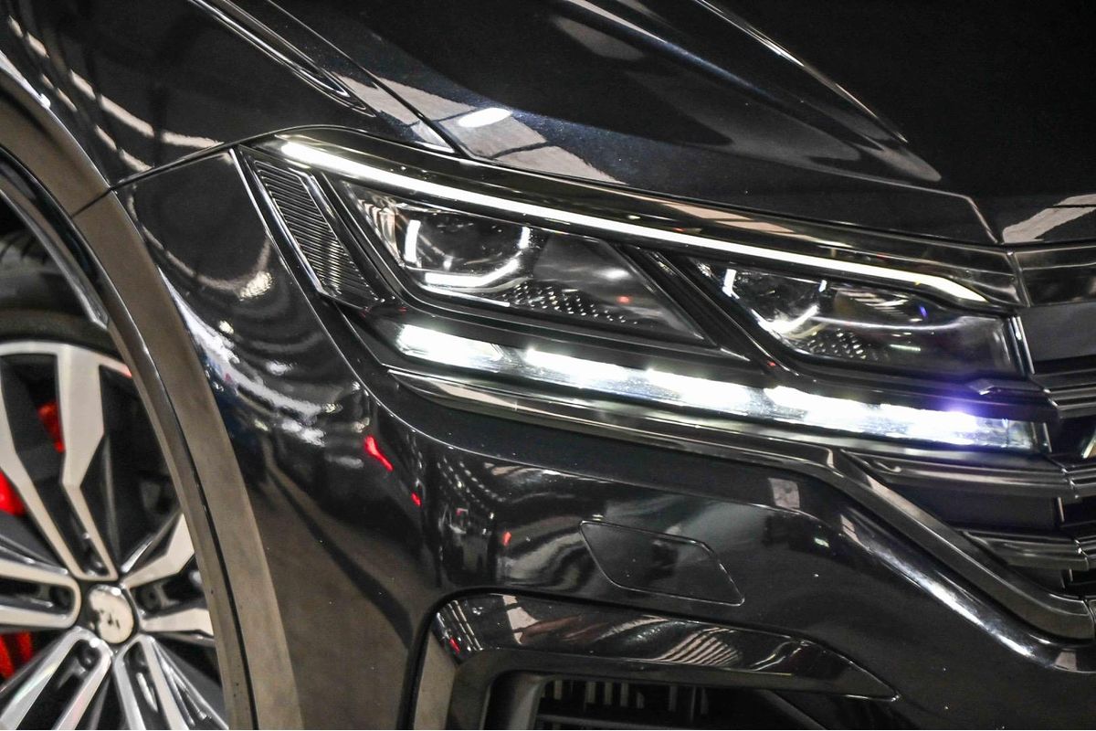 2020 Volkswagen Touareg V8 TDI R-Line CR