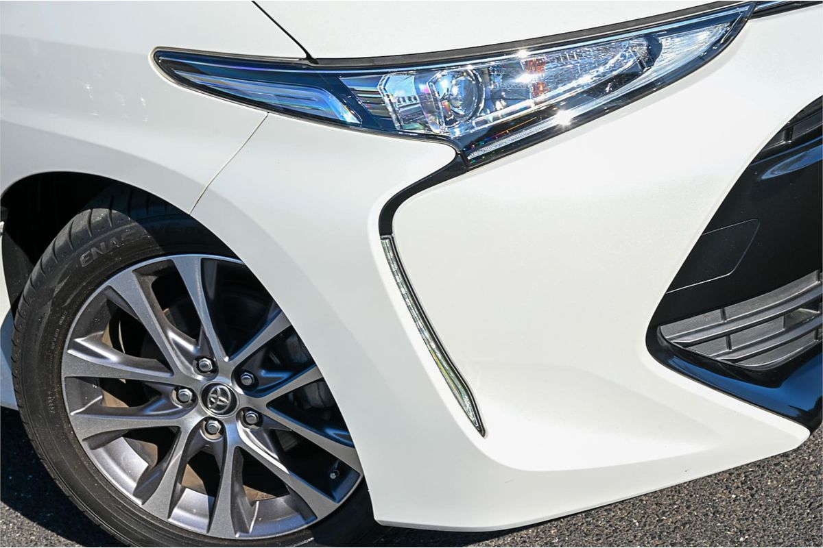 2017 Toyota Estima Aeras ACR50