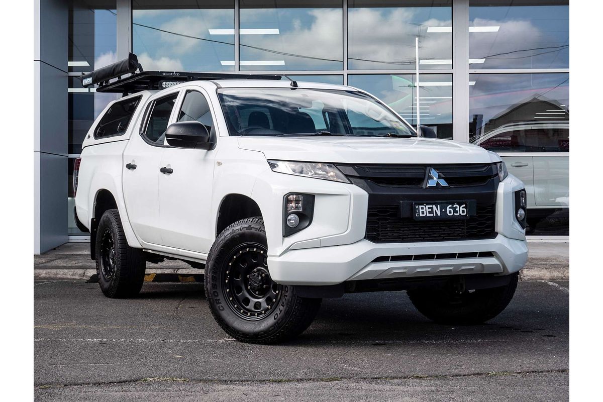 2019 Mitsubishi Triton GLX MR 4X4